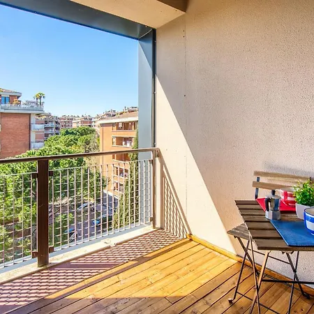 דירה Guesthost - Lovely With Balcony In פרוג'ה