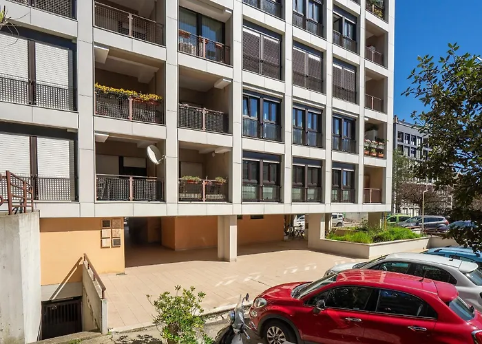 Guesthost - Lovely With Balcony In Appartement *