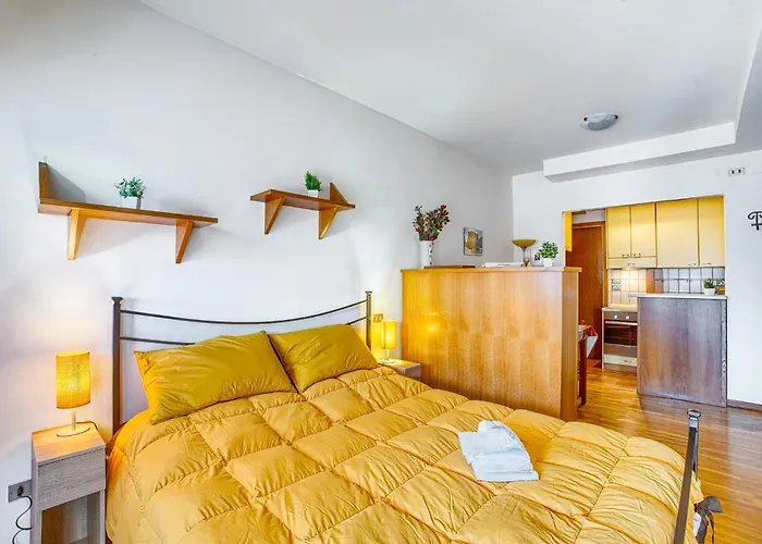 公寓 Guesthost - Lovely With Balcony In 佩鲁贾