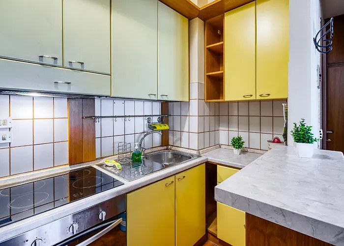 Guesthost - Lovely With Balcony In 公寓 佩鲁贾