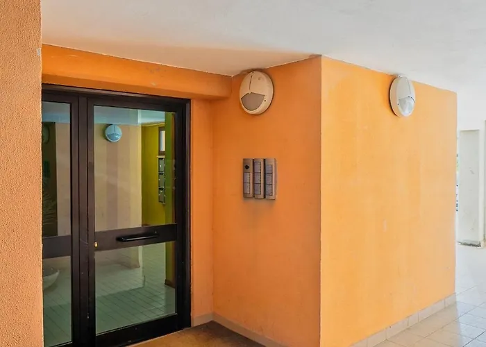 Guesthost - Lovely With Balcony In 佩鲁贾